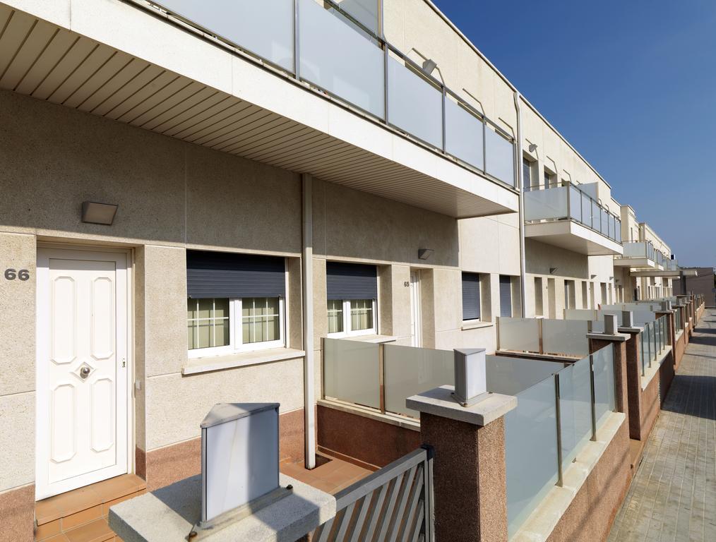 Apartments Playa De Castelldefels Esterno foto