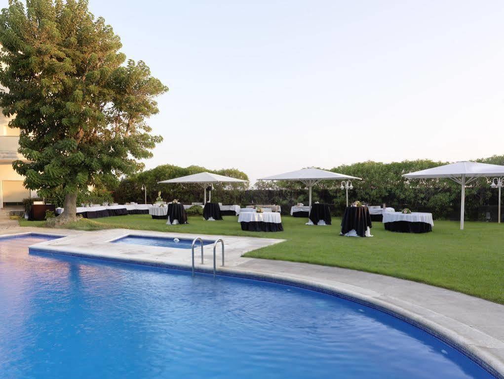 Apartments Playa De Castelldefels Esterno foto